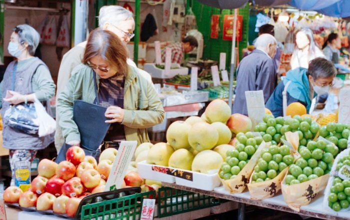 Article Image for A Traveler's Guide to Local Markets Worldwide