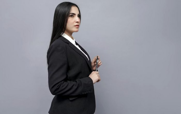 Article Image for Practical Ways Women Invest in Personal Growth