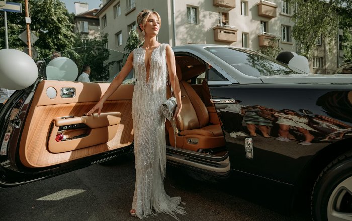 Article Image for The Enduring Glamour of Vintage Inspiration