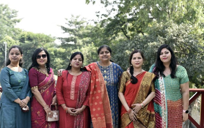 Article Image for The Power of Community in Women’s Growth Journeys