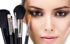 Makeup Trends for Women in Leadership A Seasonal Guide